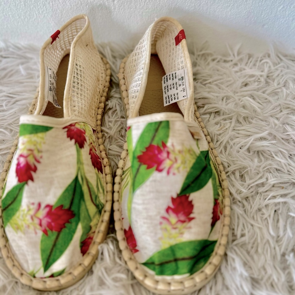 Havaianas Printed Canvas Espadrilles